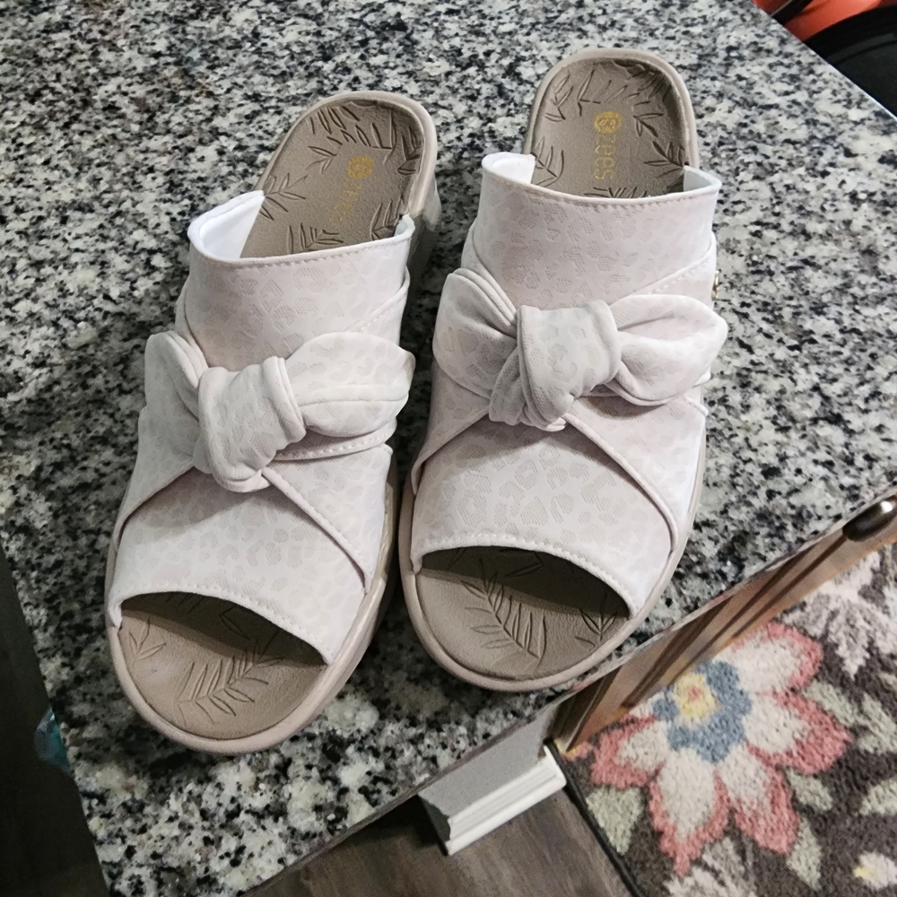 Bzees Cream Mules with Bow Detail